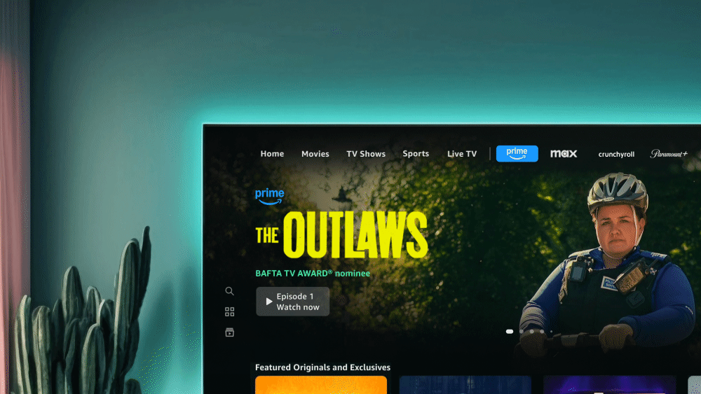 Das neue Prime Video Streamingerlebnis mit der neuen Navigation: Ein GIF zeigt die neue Benutzeroberfläche von Prime Video auf einem Smart-TV.