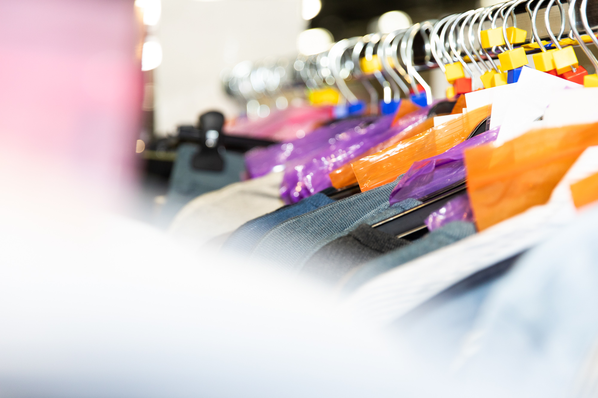 Amazon Fashion clothes rack