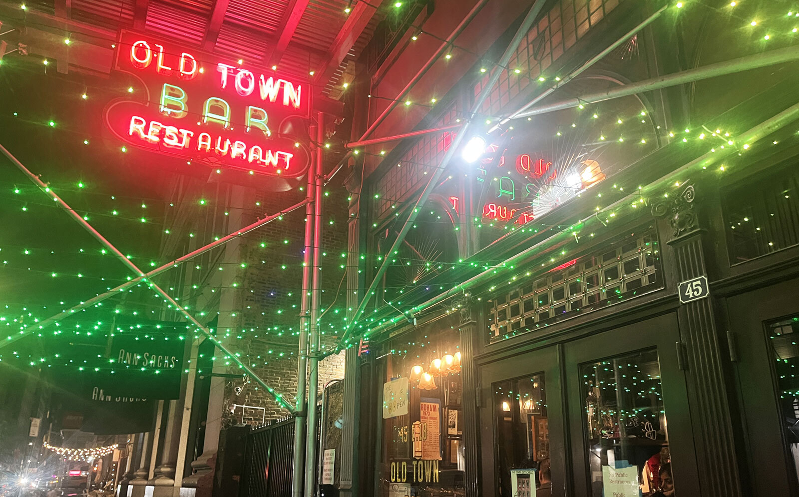 An image of the Old Town Bar featured in the marvelous mrs maisel