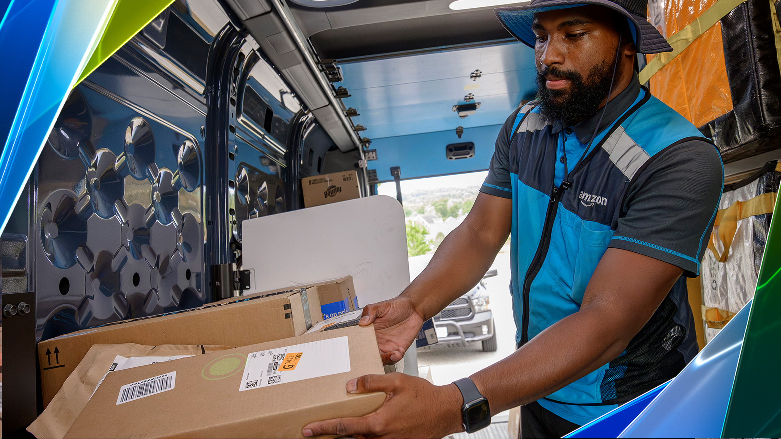 An Amazon delivery driver selecting packages that are sorted with VAPR technology.