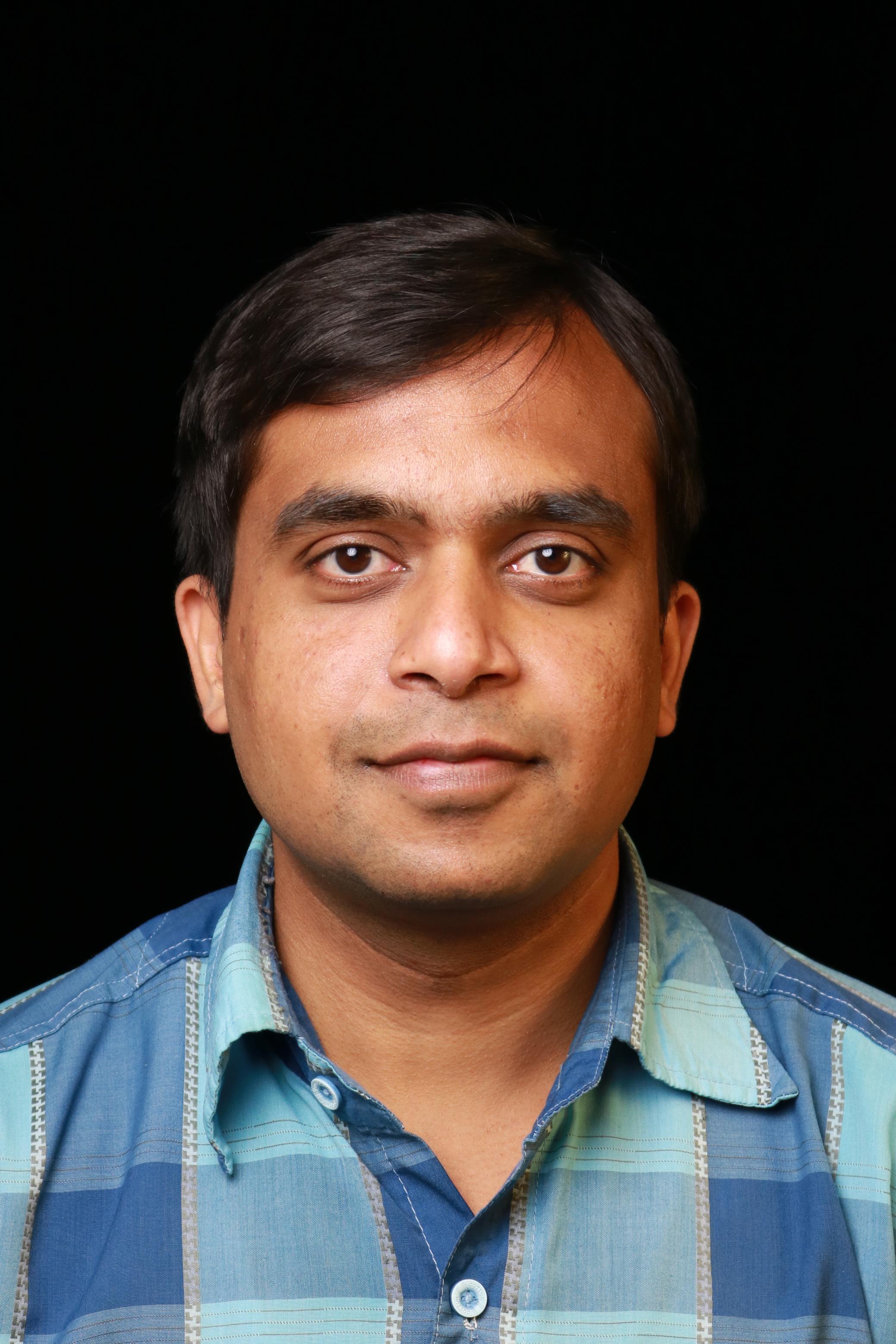 Portrait of Arpit Mittal, an Amazon senior machine learning scientist
