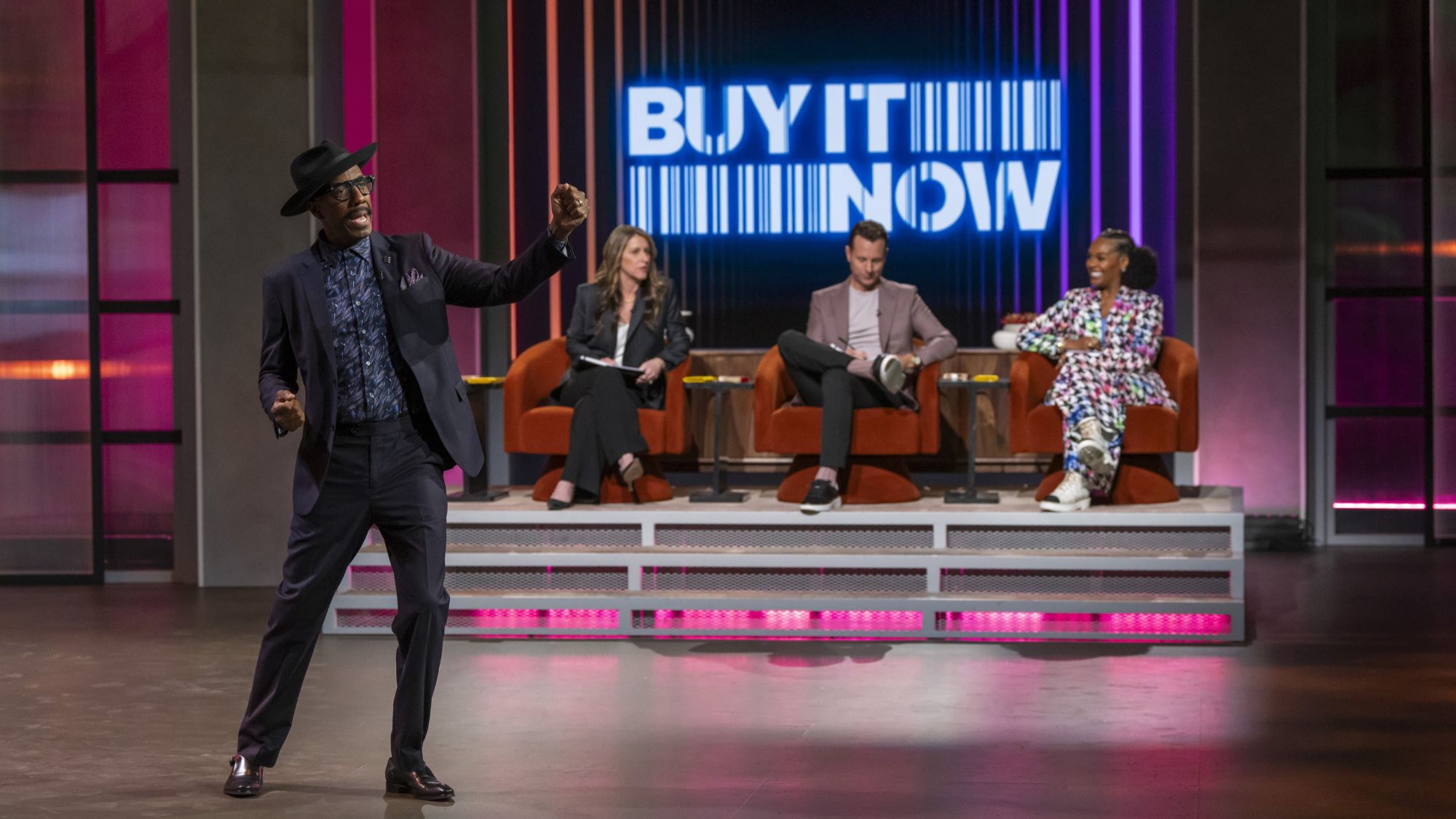 Host JB Smoove stands in front of judges on Prime Video's 'Buy It Now'