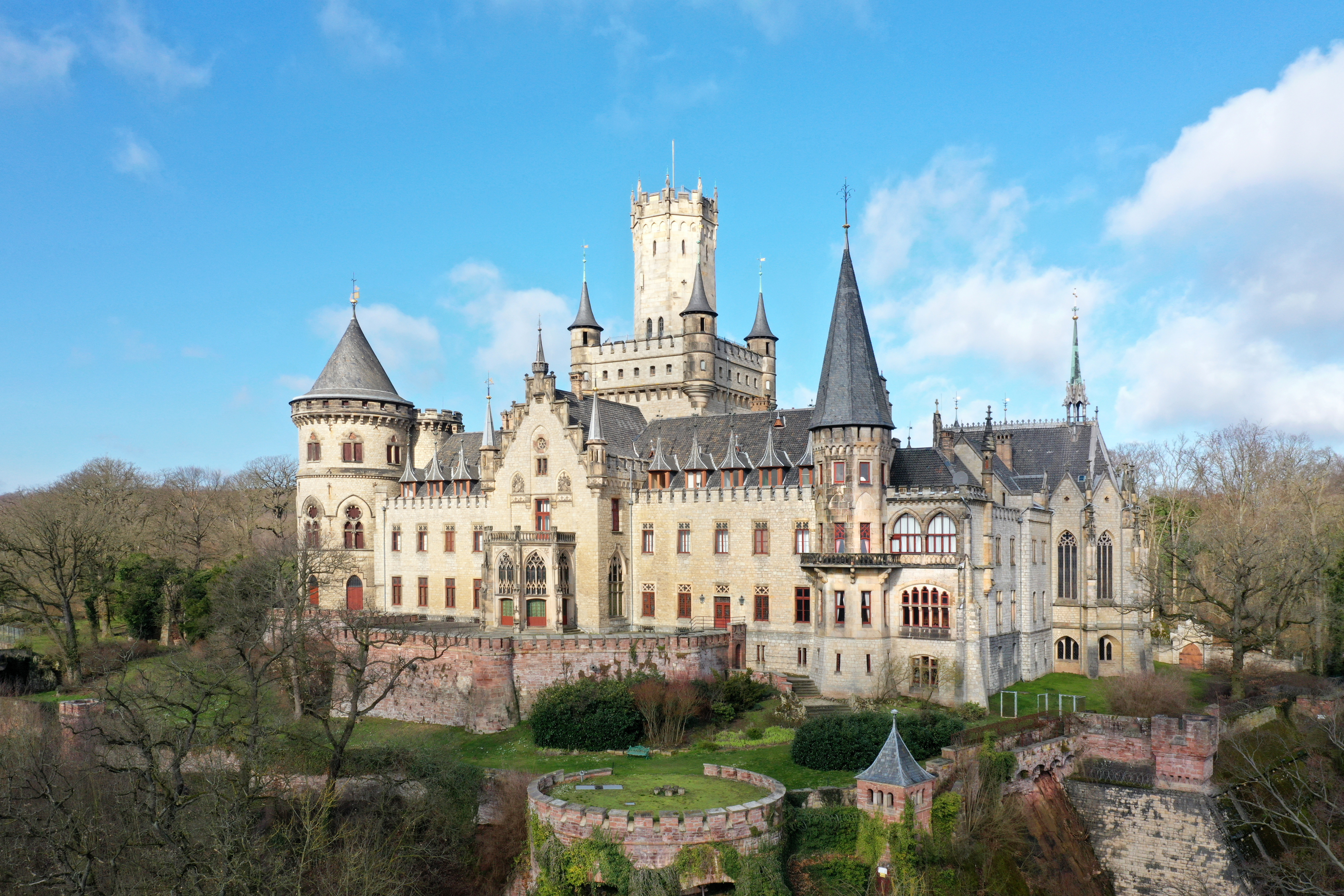 Schloss Marienburg from Maxton Hall