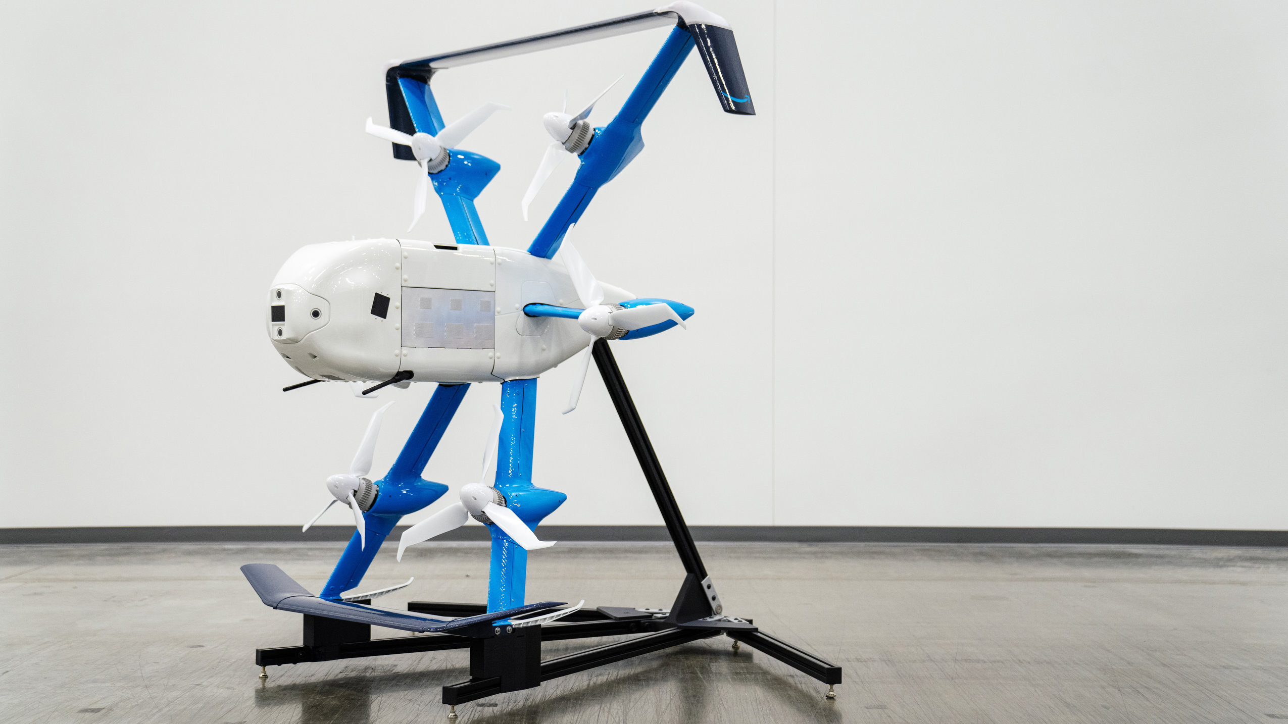 An image of Amazon's new Prime Air delivery drone, the MK30.