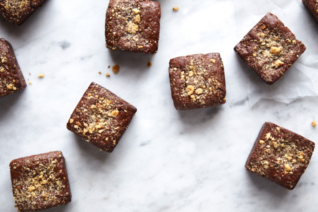 Fudgy Brownies by Deliciously Ella