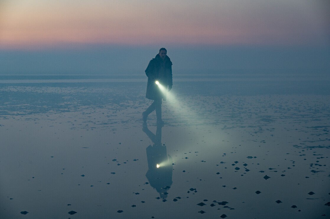 Szenenbild aus Episode 3 der Prime Video Serie "Die Therapie" nach dem Bestseller von Sebastian Fitzek.