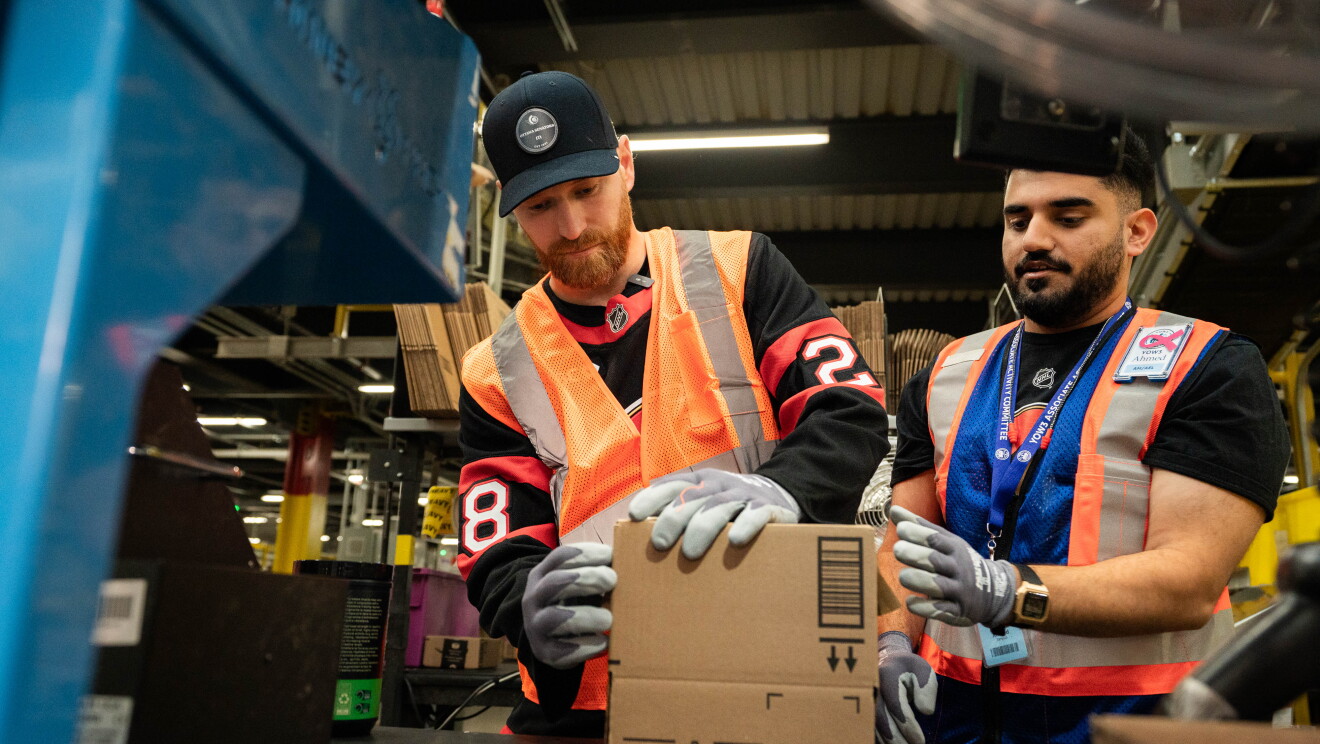 Ottawa Senator hockey player packaging boxes
