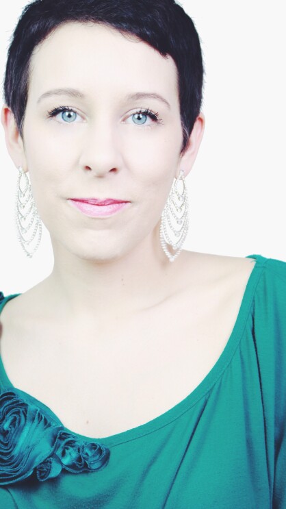 Annika Bühnemann, Autorin und Schreibcoach
