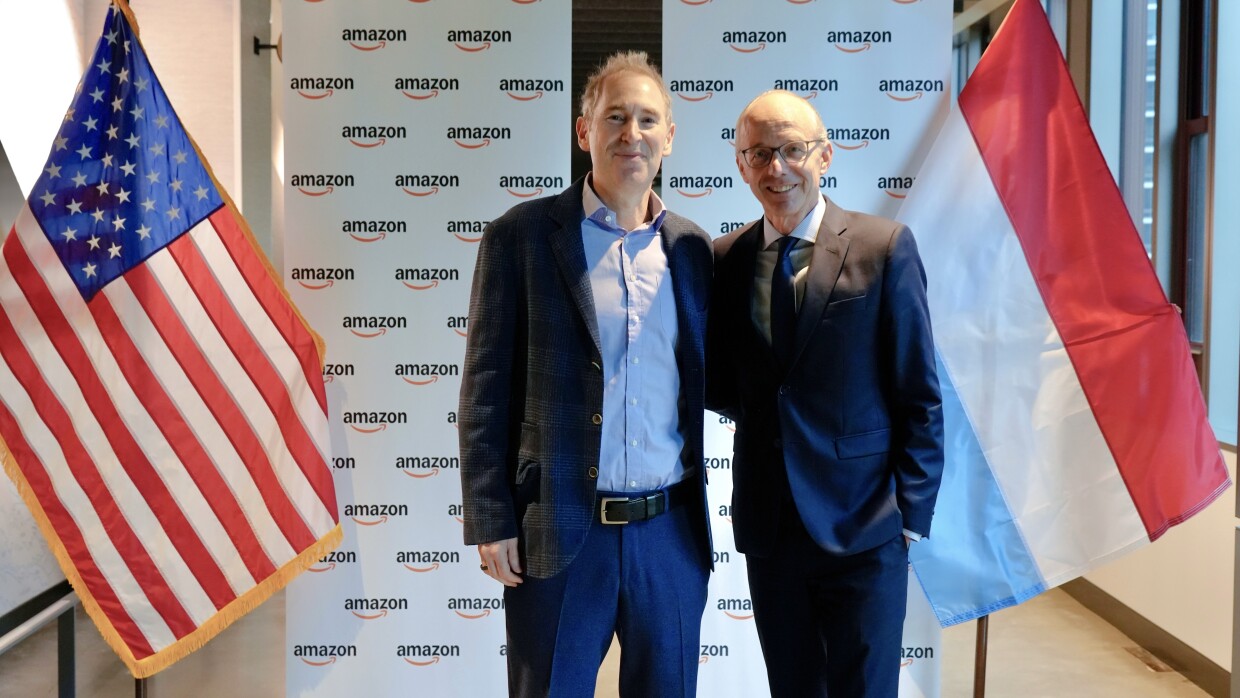 Andy Jassy and Luxembourg PM Luc Freiden  