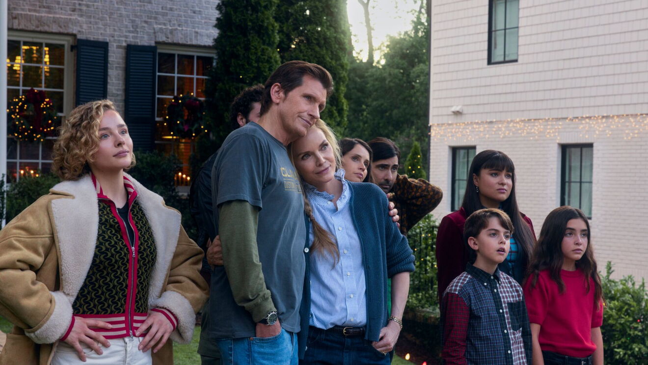 The cast of Prime Video's Oh. What. Fun.