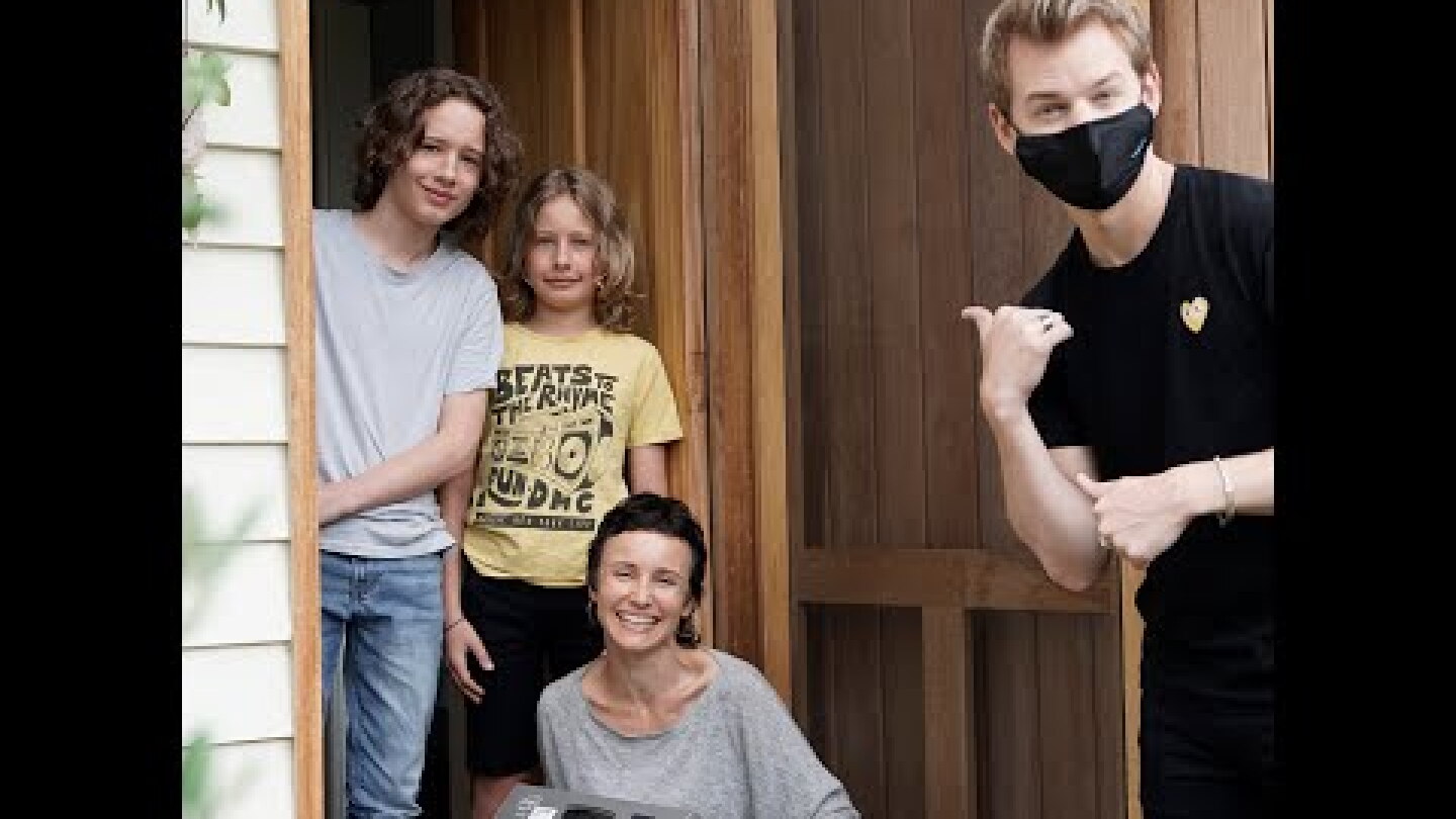 Random Acts of Kindness Day with Joel Creasey