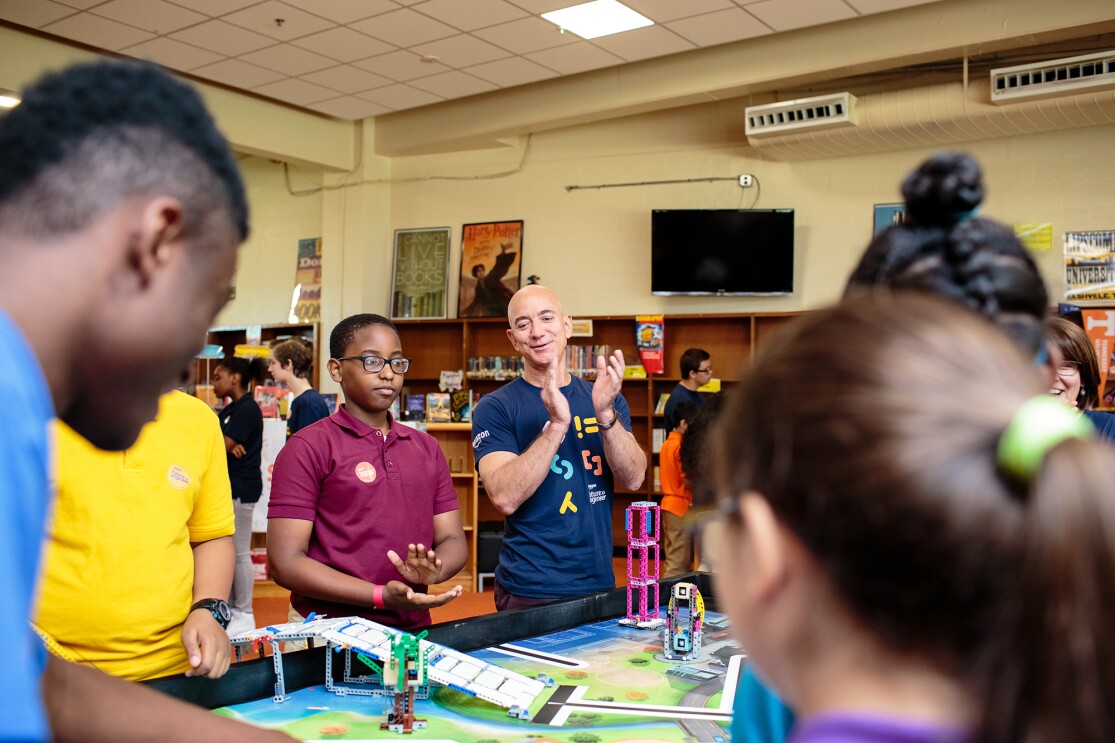 Students at Metro Nashville Public Schools enjoy a visit with Jeff Bezos as Amazon Future Engineer program announces expansion into their schools.