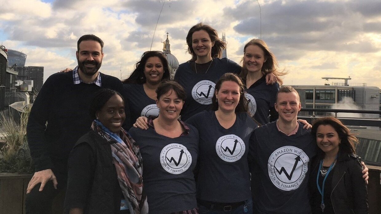 A group shot of Amazonians at WiFi UK-based affinity group