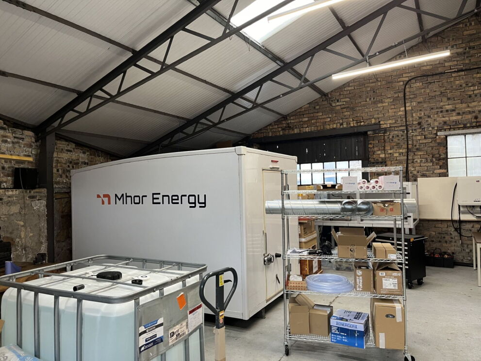 Mhor Energy storage unit in industrial warehouse with equipment and supplies