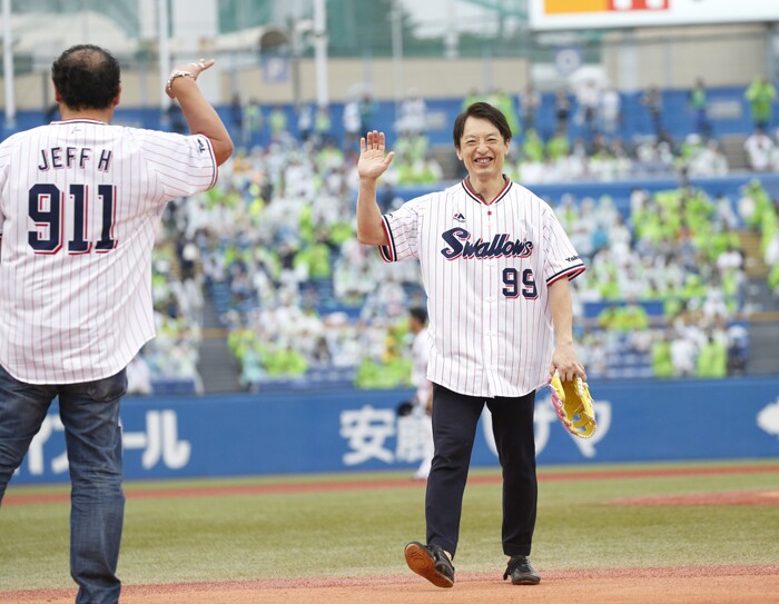 Amazon社員たちが家族と野球を楽しんだ一日