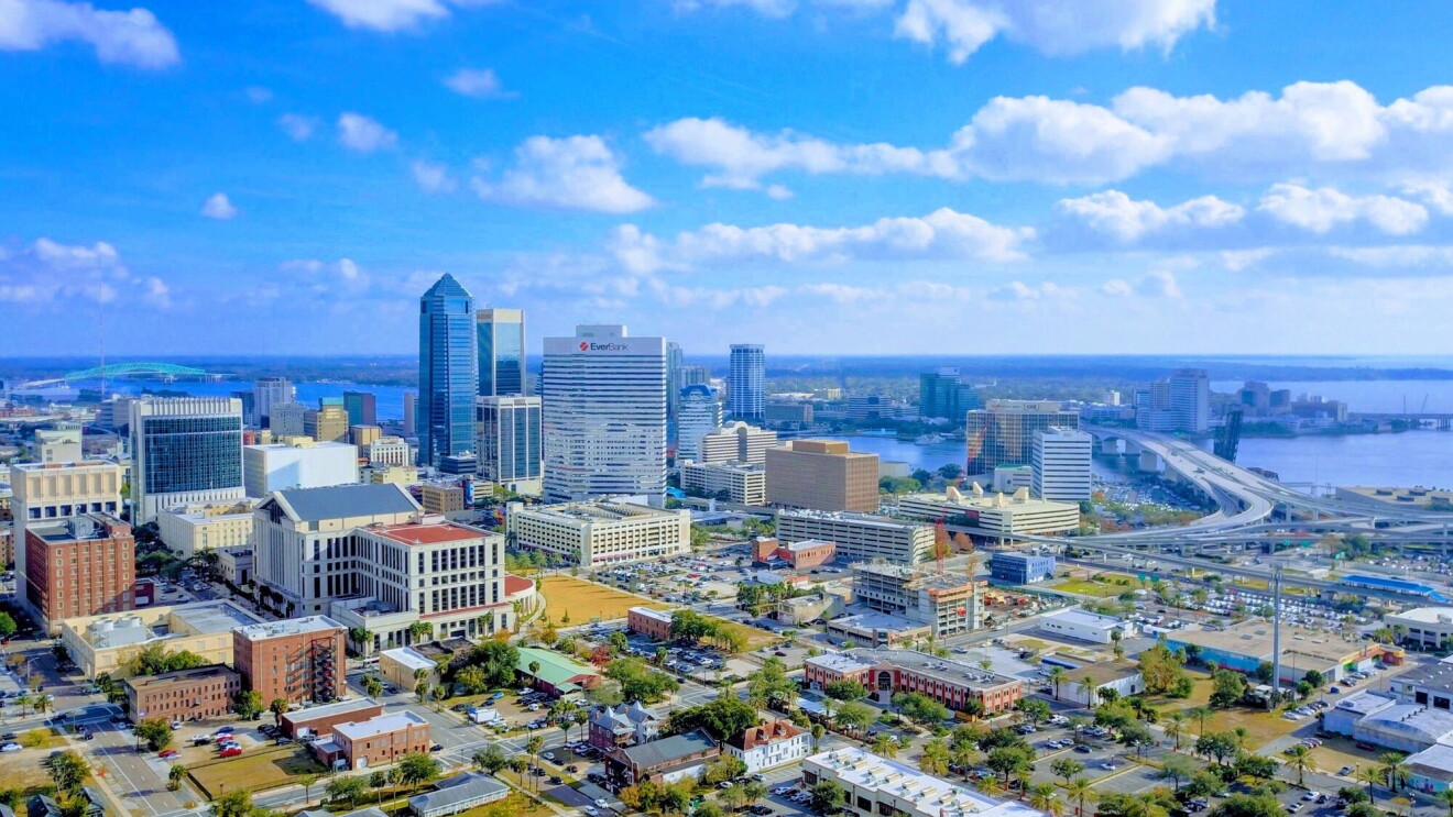 5 ways Amazon is investing in Florida