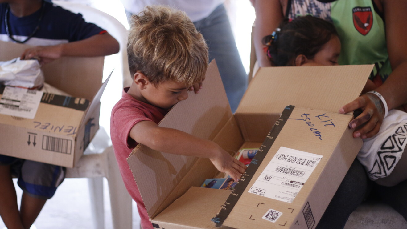 Galeria de fotos da iniciativa Amazon, AWS e IAT na aldeia Waikiru