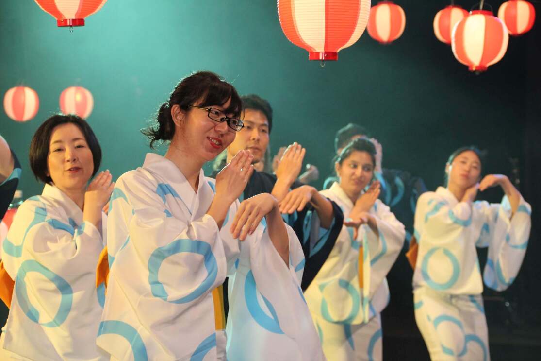 Alexaの新曲「Alexa音頭」で夏の盆踊り