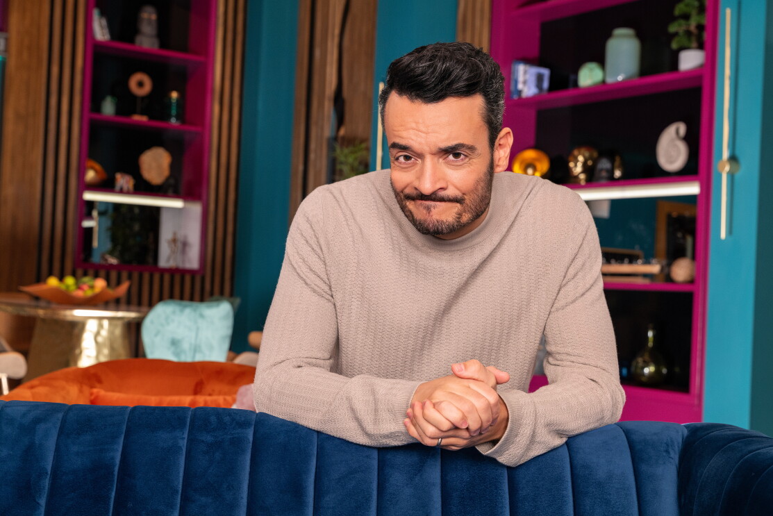 Giovanni Zarella beim Set von LOL: Last one Laughing Staffel 6.