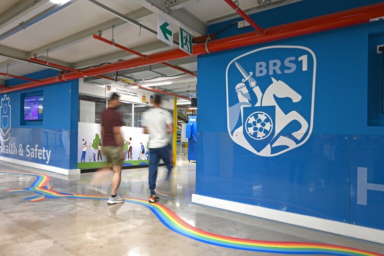 Entrance to BRS1 with the icon in full view