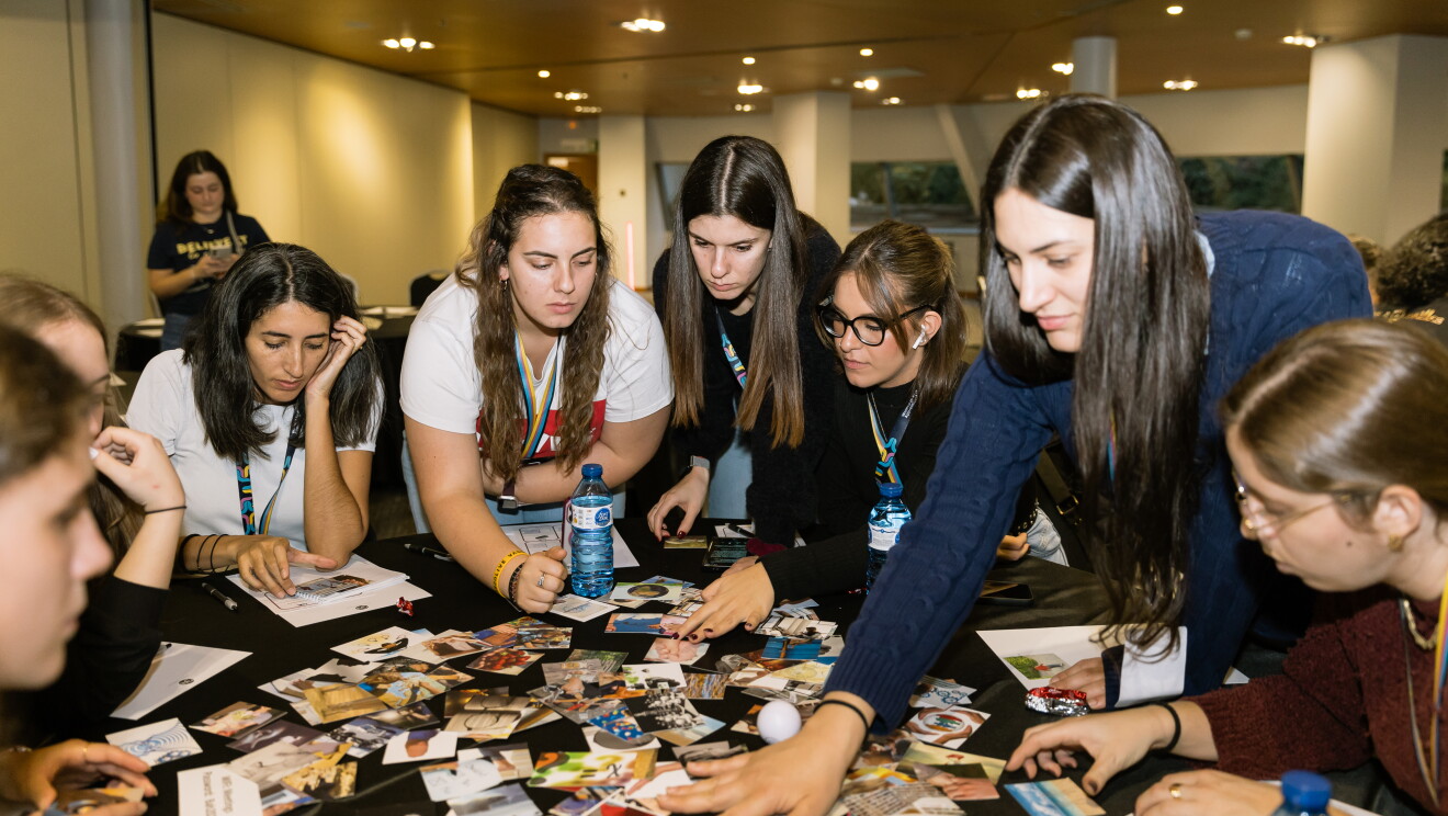 Primer Encuentro Internacional de Mujeres Aprendices de Amazon
