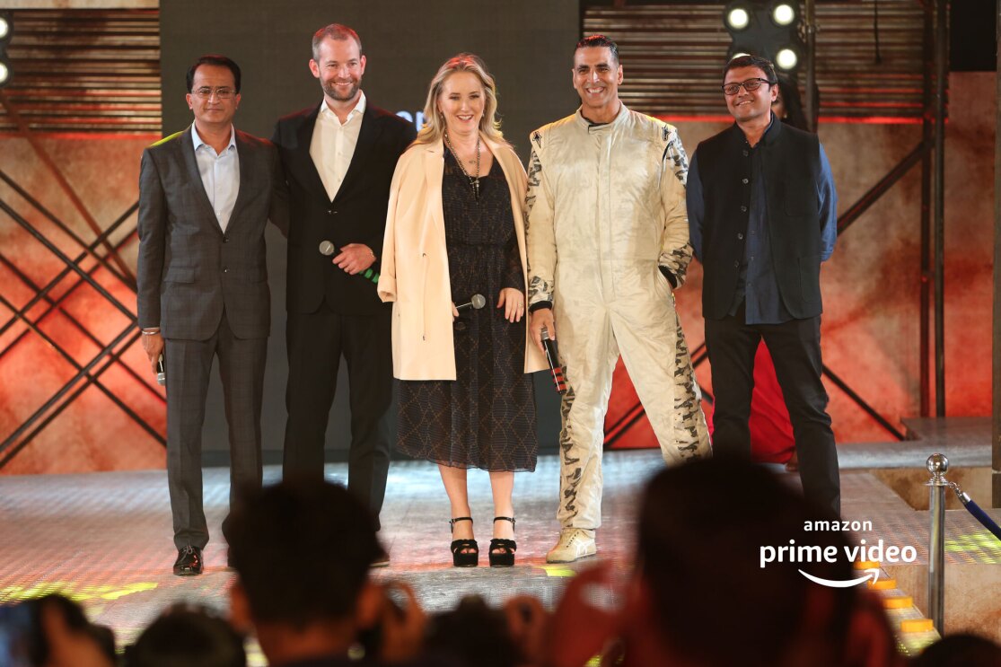 Akshay with team Amazon INdia