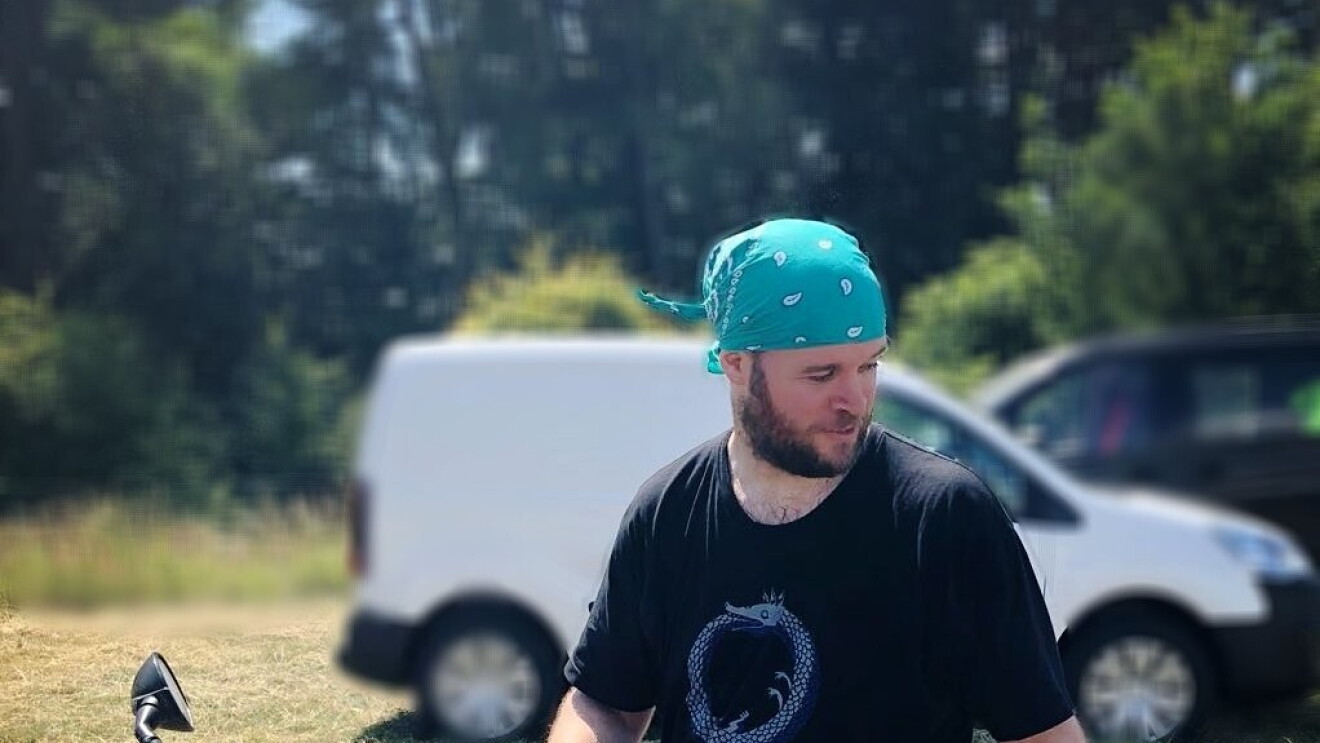 Jonathan Lund Glamazon Non Binary and petrolhead