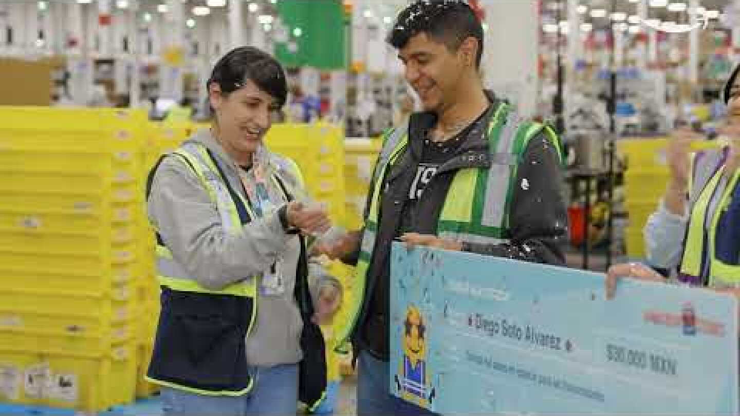 Diego, Amazon Star 2022 del Centro de Envío en Monterrey, México