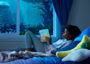 Kindle Paperwhite Kids Starfish Lifestyle