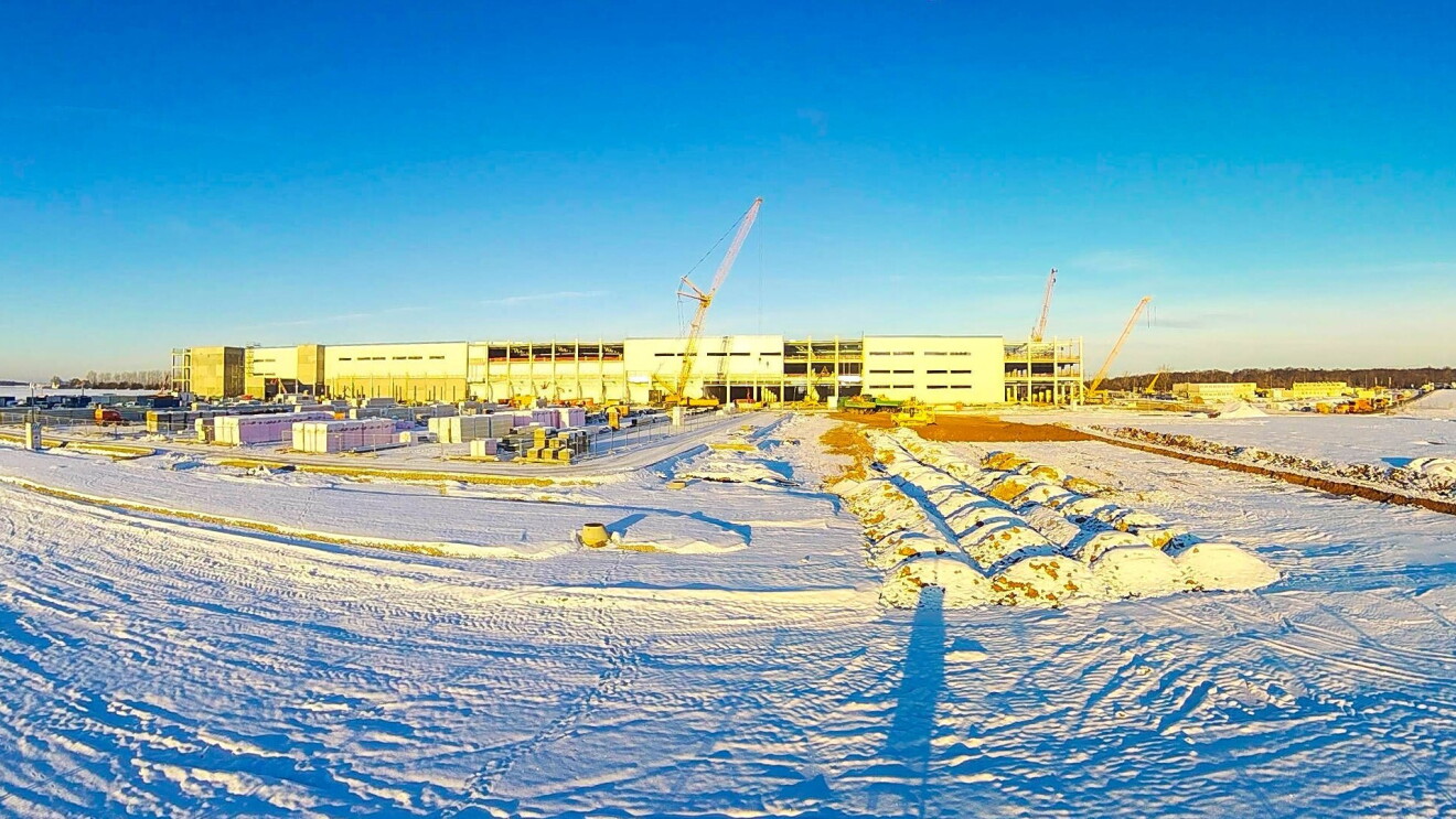 Gera Baustelle im Schnee und im Sonnenlicht