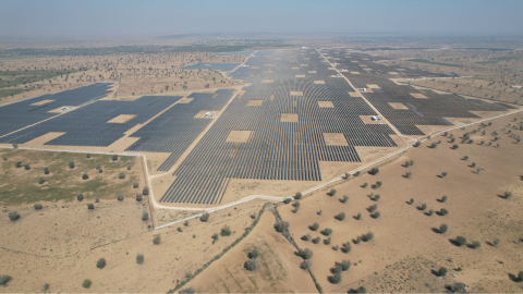 Amazon_energia_odnawialna1.png