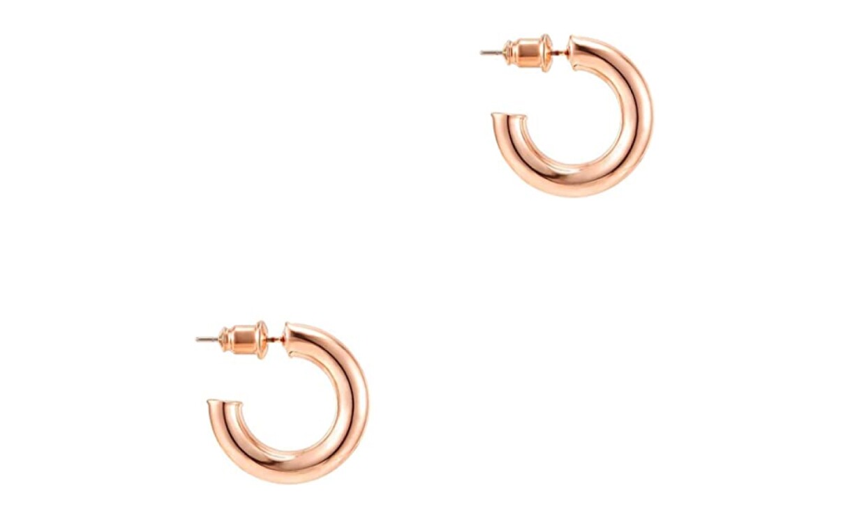 Product images of Influencer loved fashion accessories.