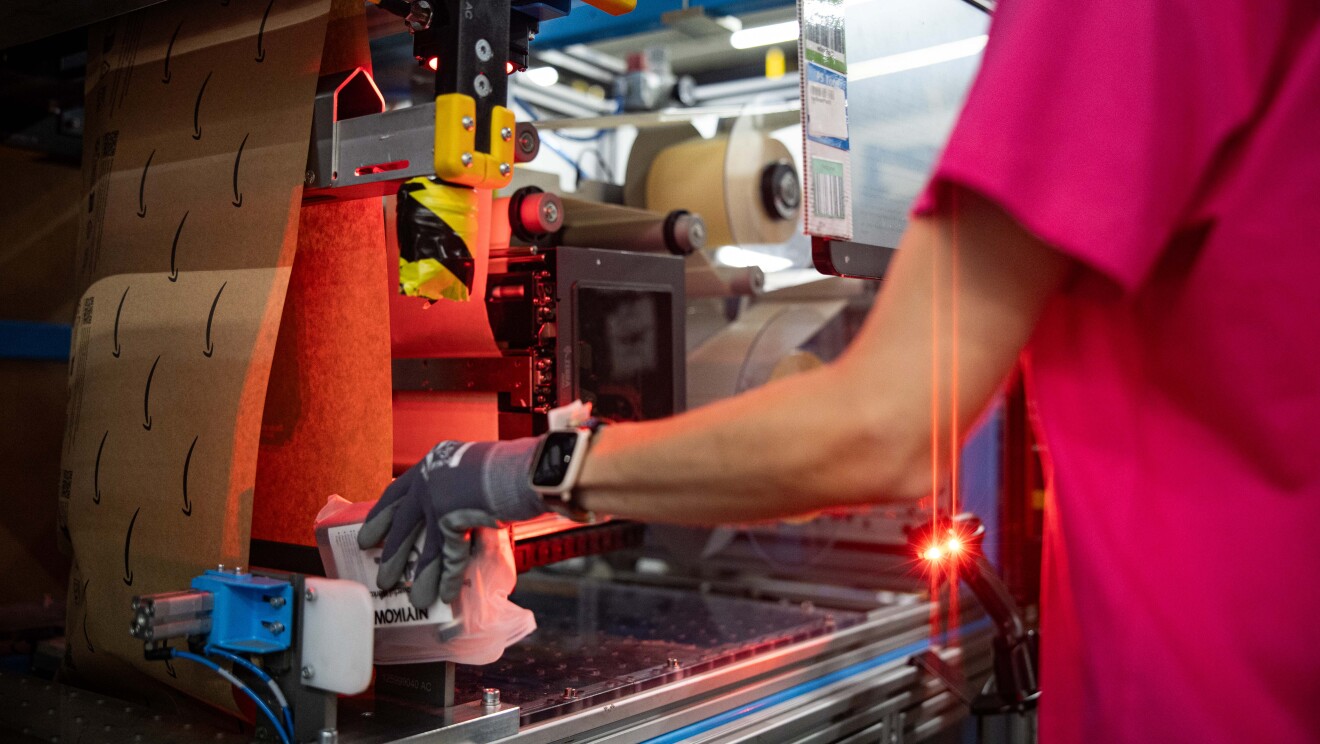 Tres formas en las que Amazon está innovando desde sus centros logísticos en Cataluna