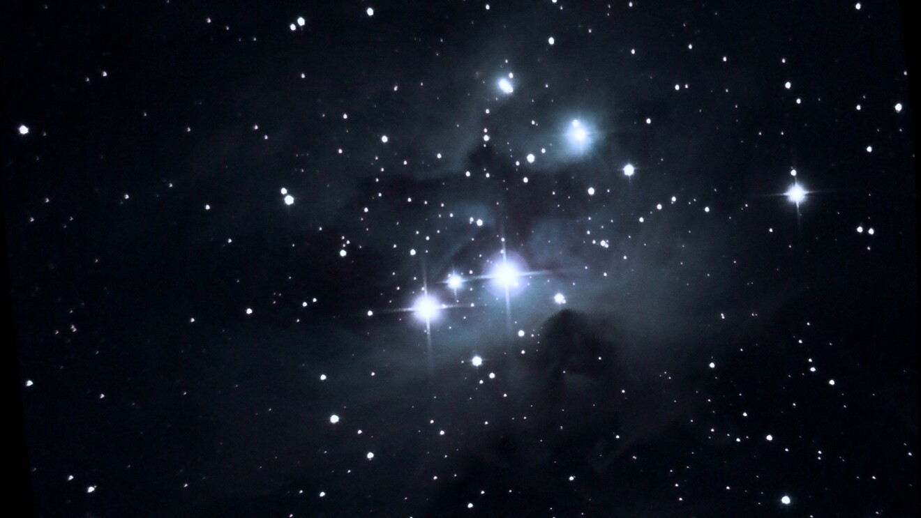 Images of the Unistellar stargazing device.