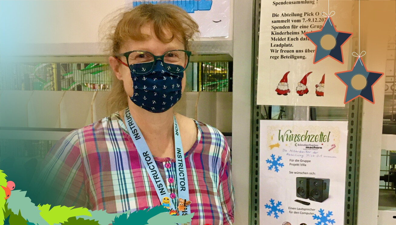 Eine Frau mit Brille und Maske