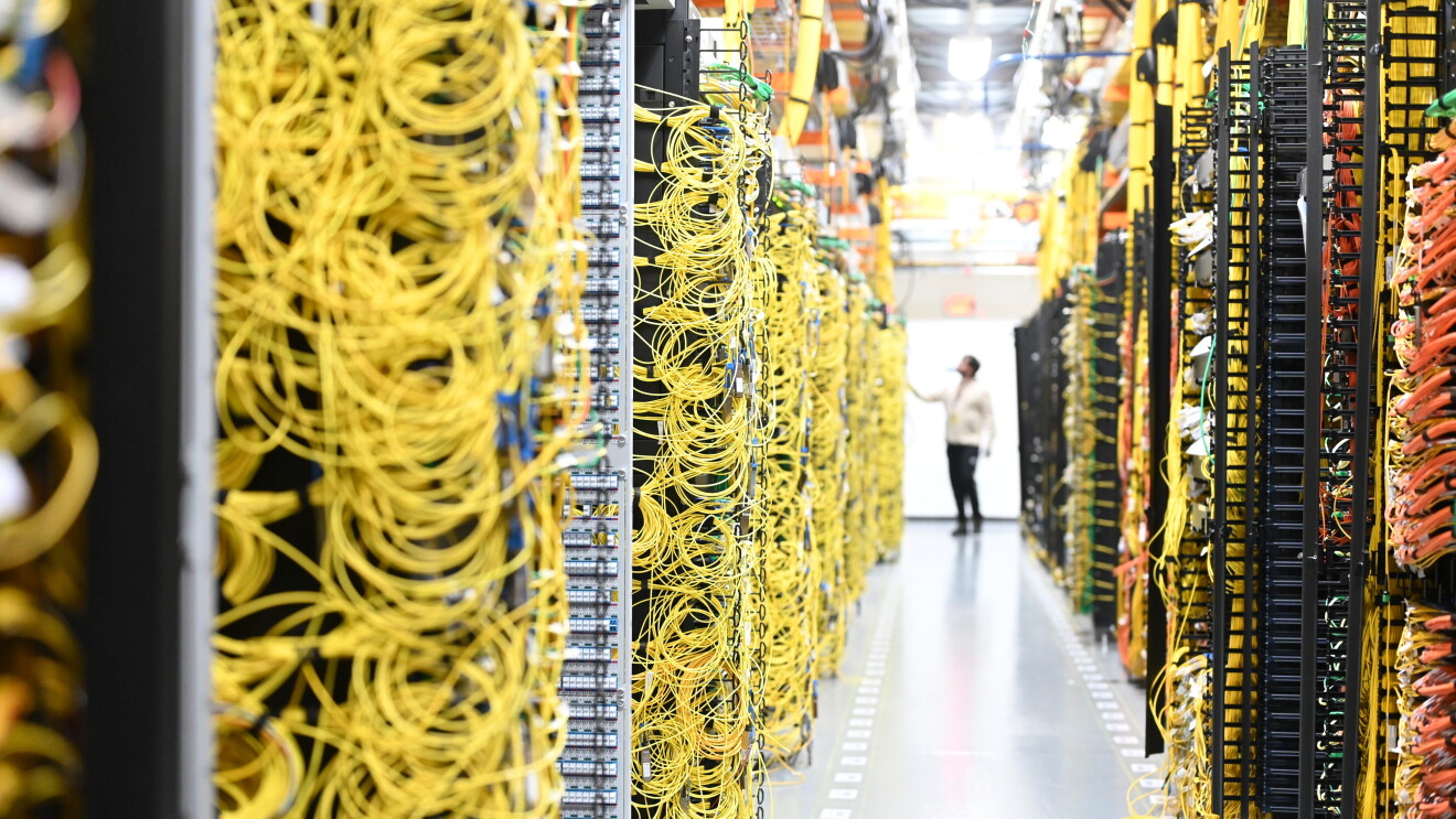 How Amazon uses water and energy responsibly in its data centres in India