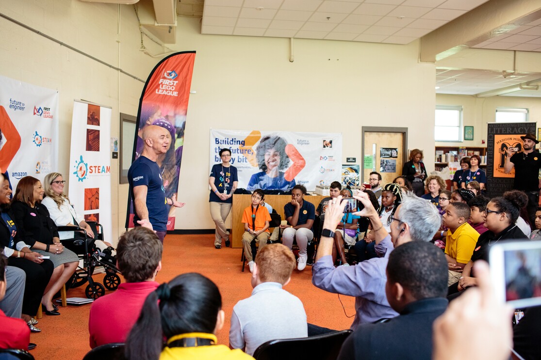 Students at Metro Nashville Public Schools enjoy a visit with Jeff Bezos as Amazon Future Engineer program announces expansion into their schools.