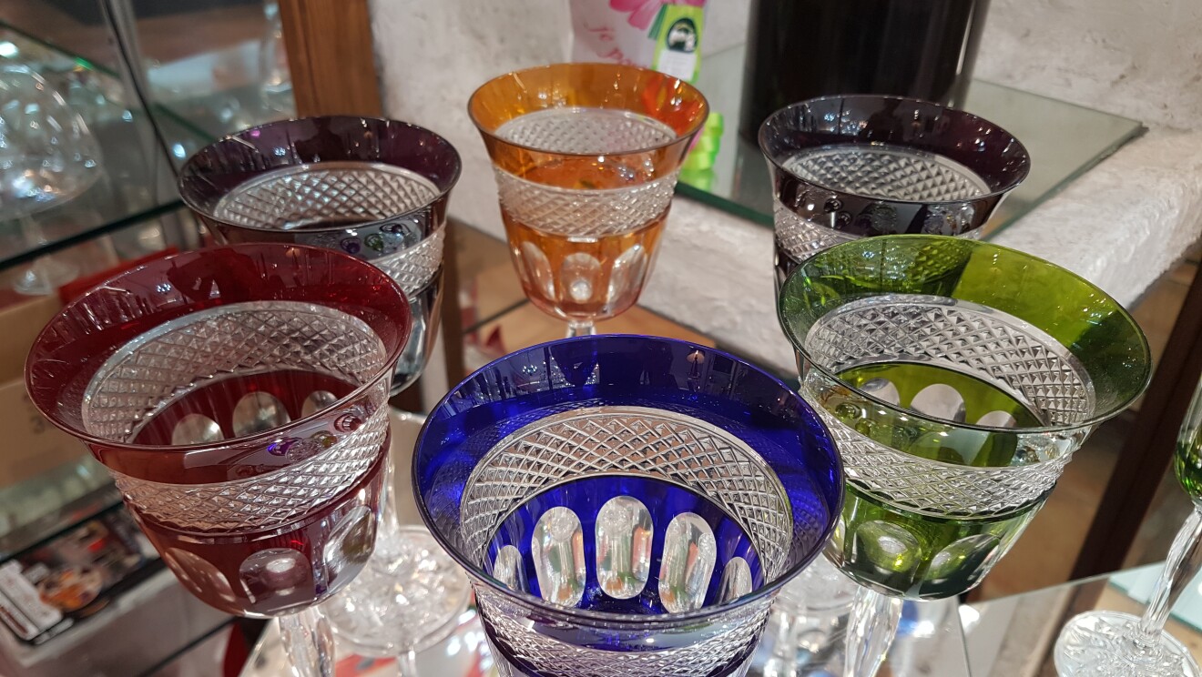 crystal glasses image