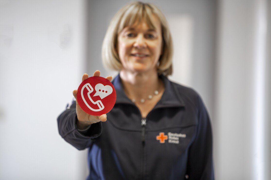 Mitarrbeiterin der DRK Telefonhotline KV Mannheim