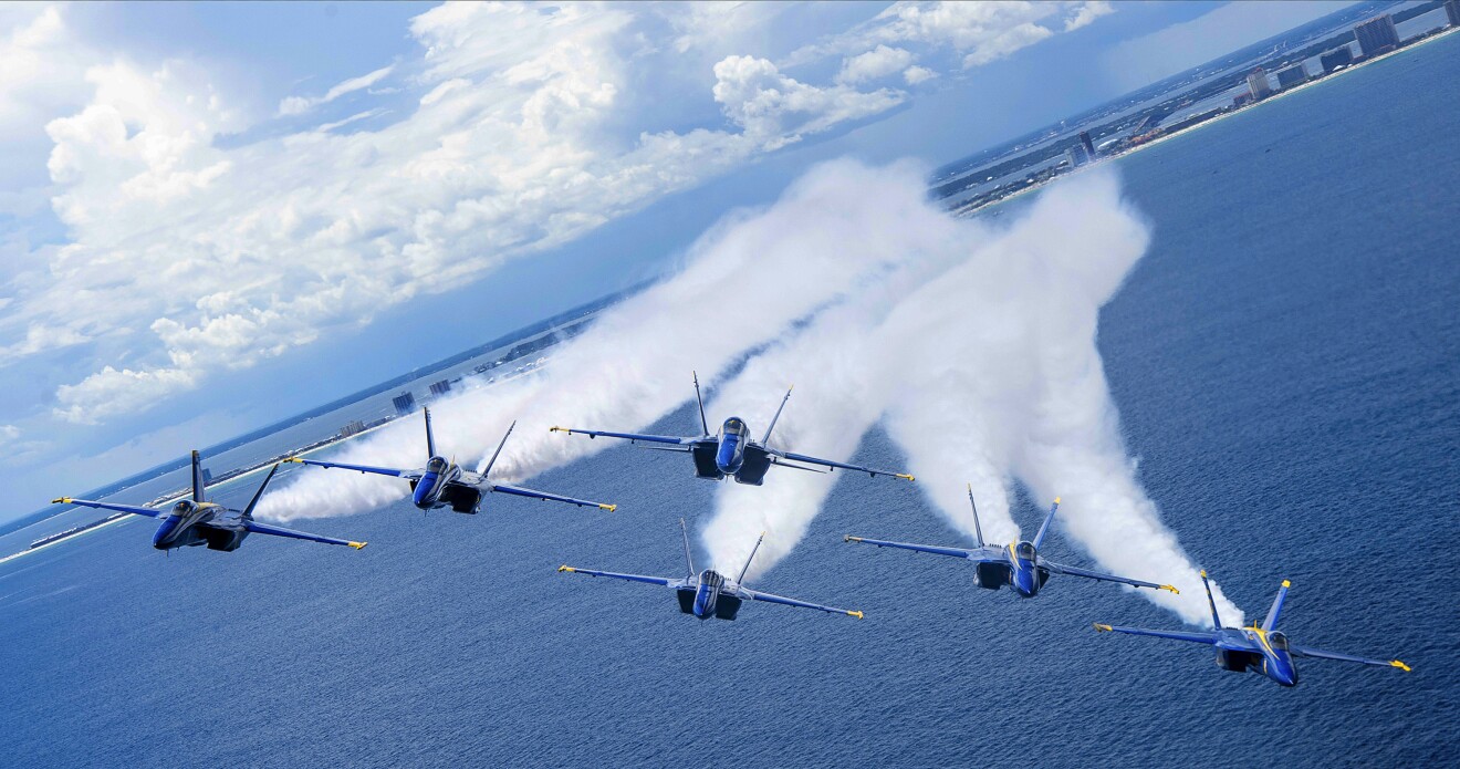 A photo of a Blue Angels squadron in formation