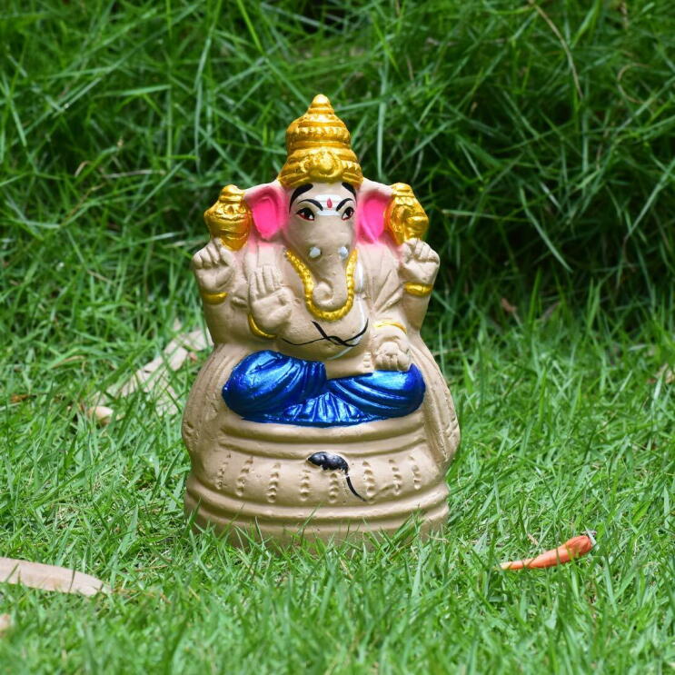 Eco friendly Ganesha idols