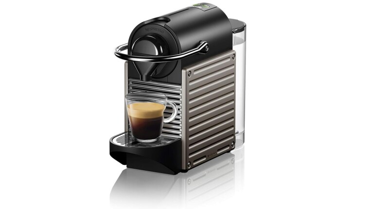 Sarah Jessica Parker shares 21 Amazon must-haves for this holiday season.