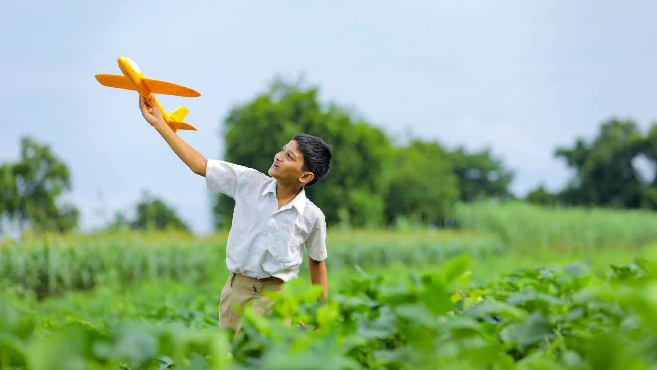 Amazon invites its driver associates' children to apply for Pratidhi Scholarships