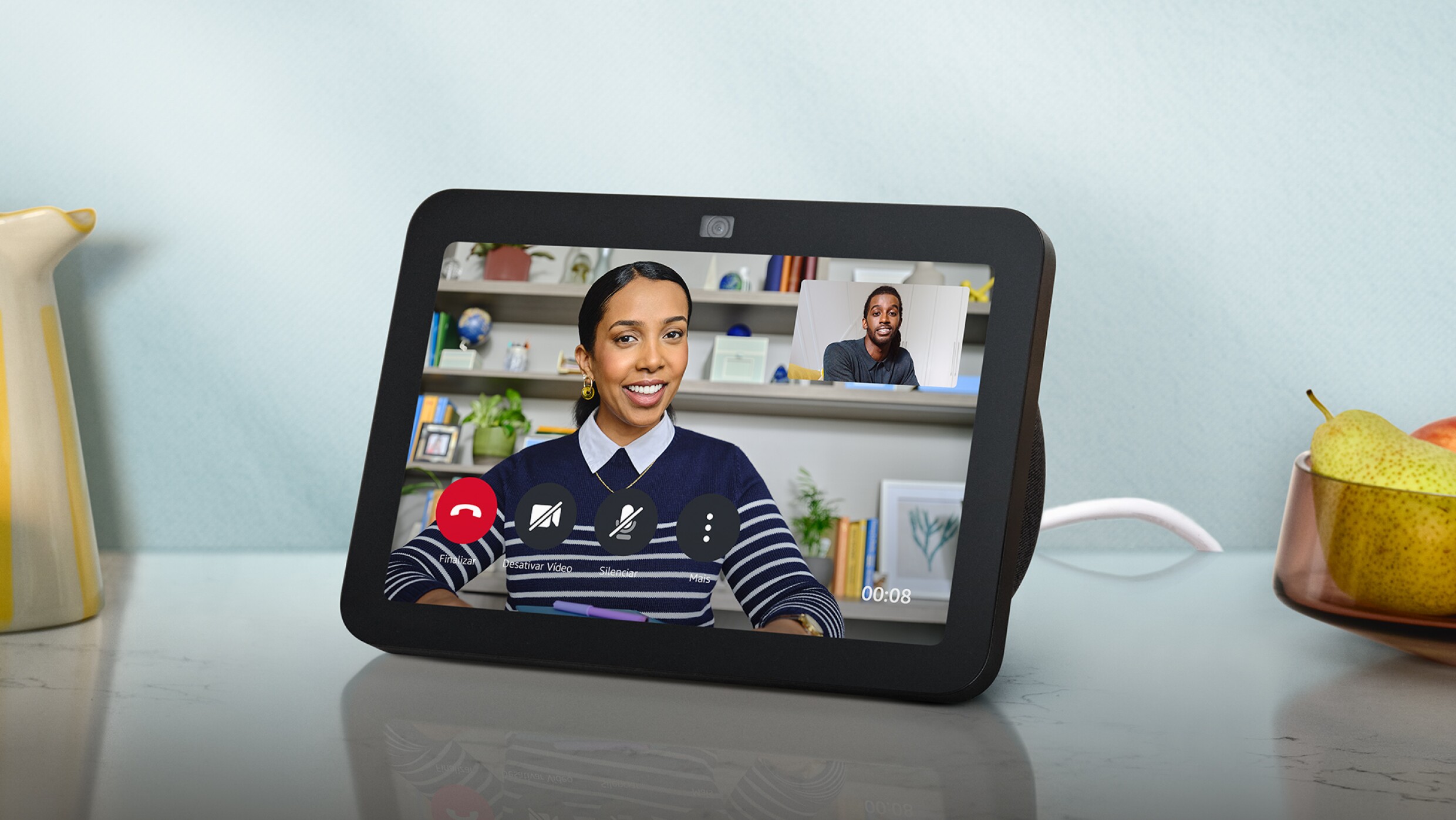 Echo Show 8 novo design, áudio espacial e um hub de Casa Inteligente