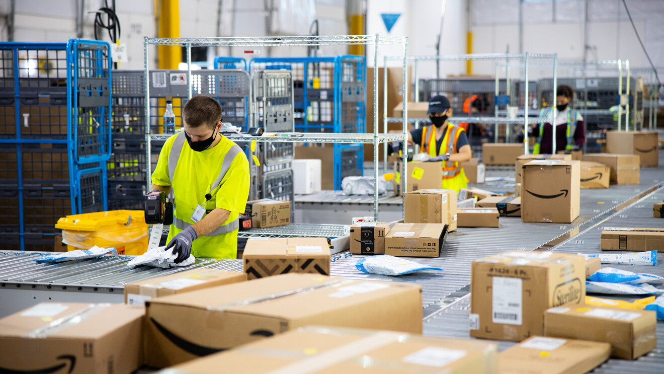 Amazon associate working with social distancing measures in place