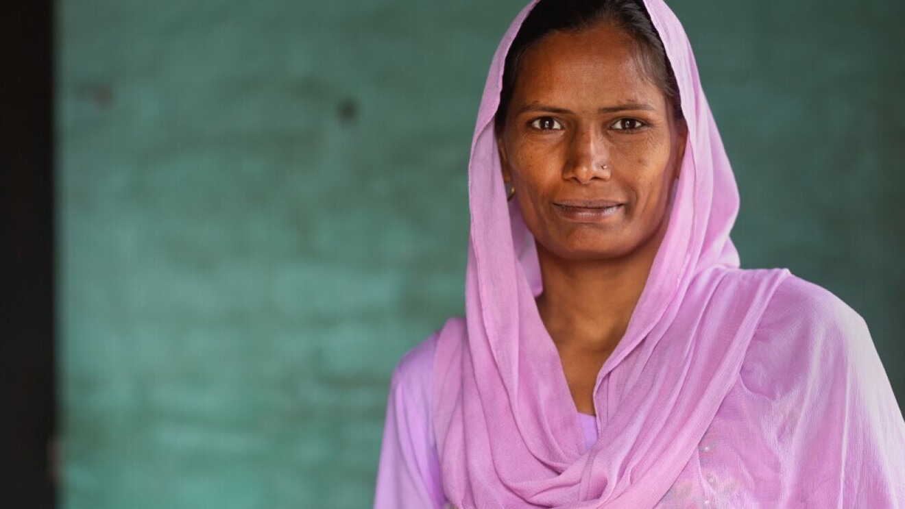 other-supply-chain-employee.jpeg_20210603_1622752750972_2000_1333 de