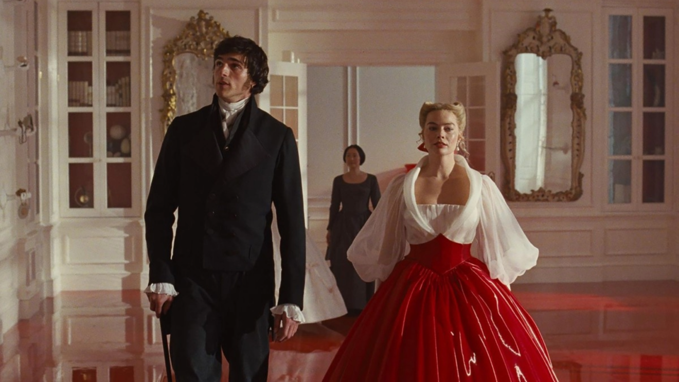 Margot Robbie and Jacob Elordi in Wuthering Heights