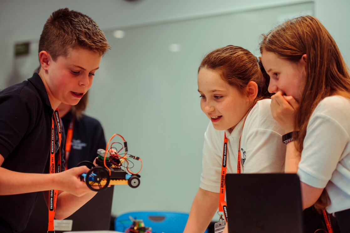 Robots and children 