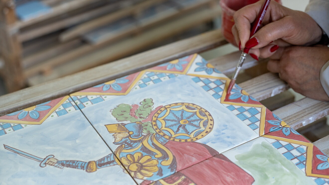 Piastrelle CEAR Ceramiche.Jpg 