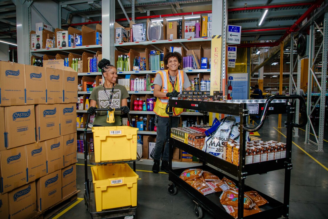Centro de logística da Amazon